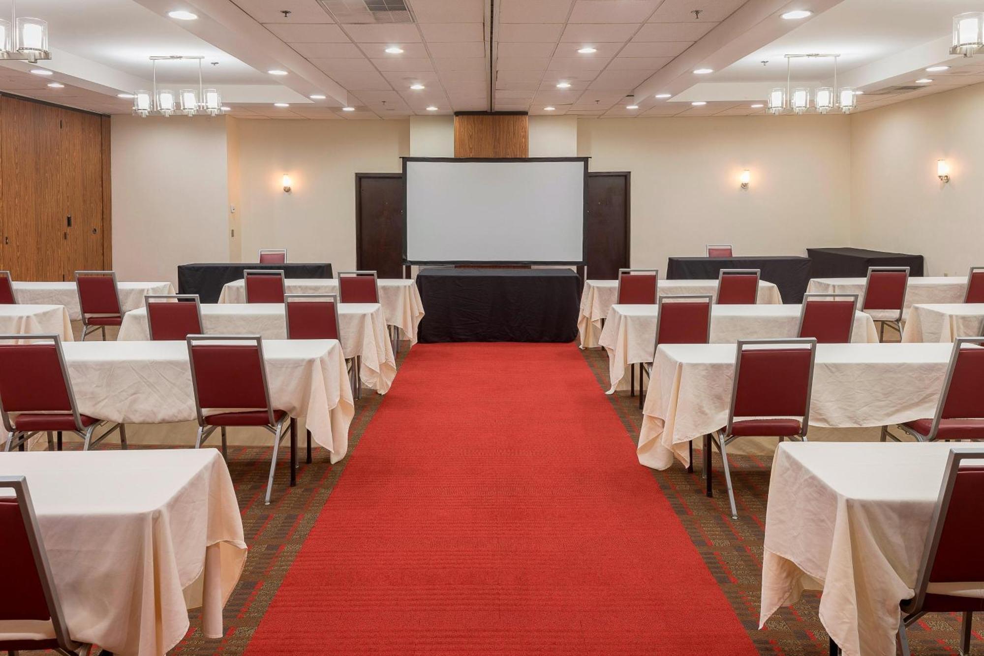 Four Points By Sheraton Asheville Downtown Extérieur photo